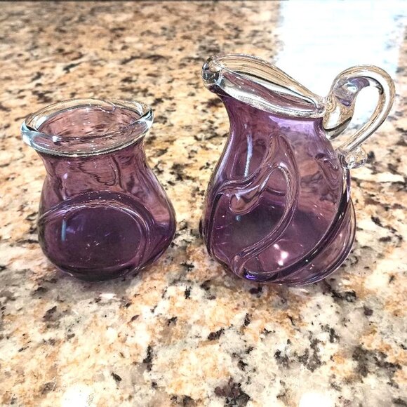 Vintage Hand Blown Swirled Purple Amethyst Glass Sugar and Creamer SIGNED - Picture 2 of 4